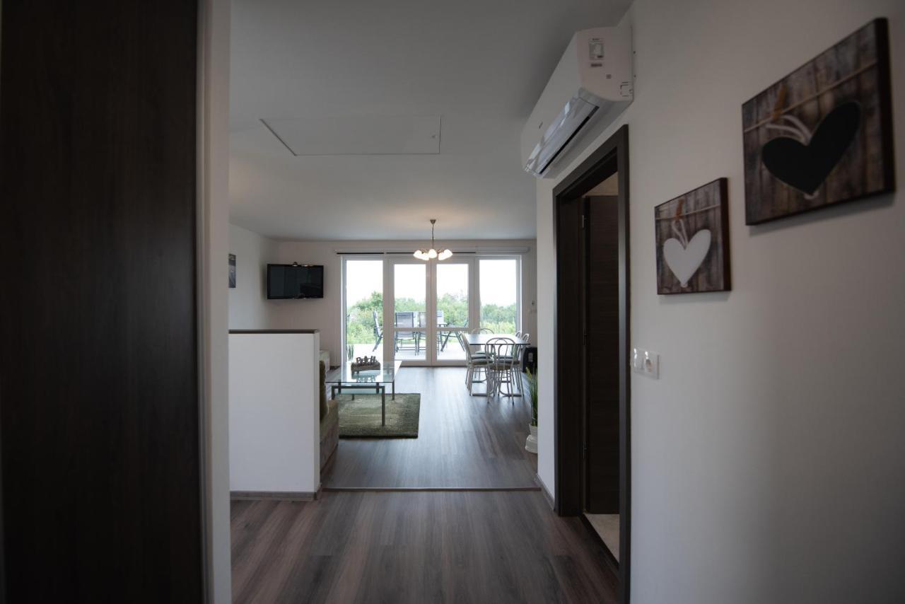 צ'רסגטומאי Bridgiet Home Apartman מראה חיצוני תמונה