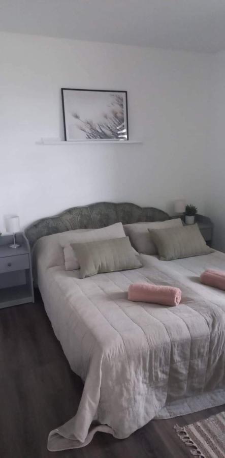צ'רסגטומאי Bridgiet Home Apartman מראה חיצוני תמונה